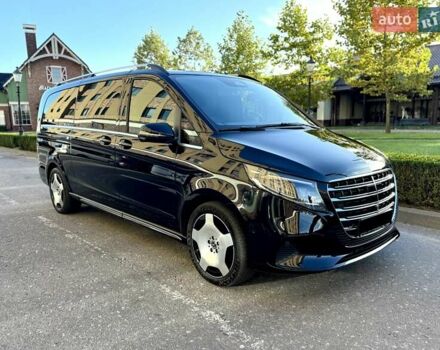 Чорний Мерседес В-Клас, об'ємом двигуна 1.95 л та пробігом 3 тис. км за 163000 $, фото 1 на Automoto.ua