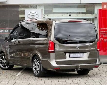 Коричневий Мерседес В-Клас, об'ємом двигуна 2.14 л та пробігом 250 тис. км за 44775 $, фото 2 на Automoto.ua