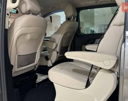 Коричневий Мерседес В-Клас, об'ємом двигуна 2.14 л та пробігом 250 тис. км за 44775 $, фото 12 на Automoto.ua