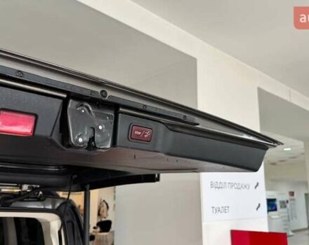 Коричневий Мерседес В-Клас, об'ємом двигуна 2.14 л та пробігом 250 тис. км за 44775 $, фото 11 на Automoto.ua