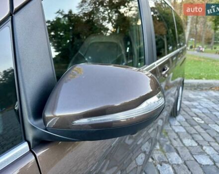 Мерседес В-Класс 2016 в Киеве на Automoto.ua Коричневый Мерседес В-Класс, объемом двигателя 2.14 л и пробегом 190 тыс. км за 49999 $, фото 56 на Automoto.ua