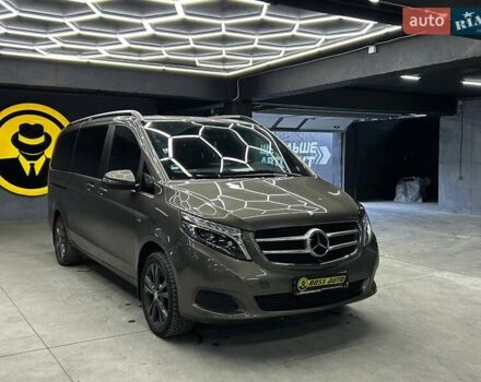 Коричневий Мерседес В-Клас, об'ємом двигуна 2.2 л та пробігом 280 тис. км за 43000 $, фото 1 на Automoto.ua