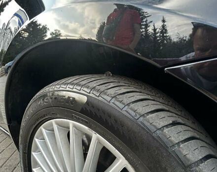 Красный Мерседес В-Класс, объемом двигателя 2.14 л и пробегом 203 тыс. км за 38888 $, фото 13 на Automoto.ua