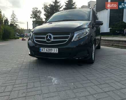 Красный Мерседес В-Класс, объемом двигателя 2.14 л и пробегом 203 тыс. км за 38888 $, фото 1 на Automoto.ua