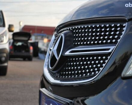 Мерседес В-Класс, объемом двигателя 2.1 л и пробегом 309 тыс. км за 37500 $, фото 18 на Automoto.ua