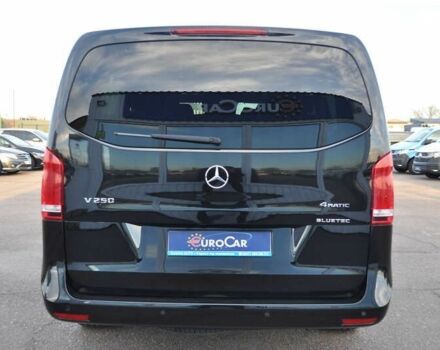 Мерседес В-Класс, объемом двигателя 2.1 л и пробегом 309 тыс. км за 37500 $, фото 6 на Automoto.ua