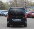 Мерседес В-Класс, объемом двигателя 2.2 л и пробегом 102 тыс. км за 50000 $, фото 4 на Automoto.ua