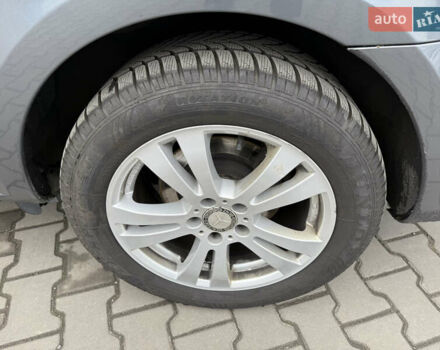 Мерседес В-Клас, об'ємом двигуна 2.14 л та пробігом 197 тис. км за 27777 $, фото 13 на Automoto.ua