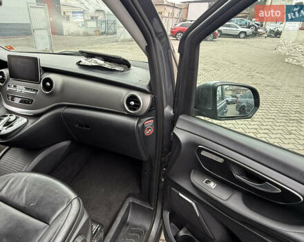 Мерседес В-Клас, об'ємом двигуна 2.14 л та пробігом 197 тис. км за 27777 $, фото 38 на Automoto.ua