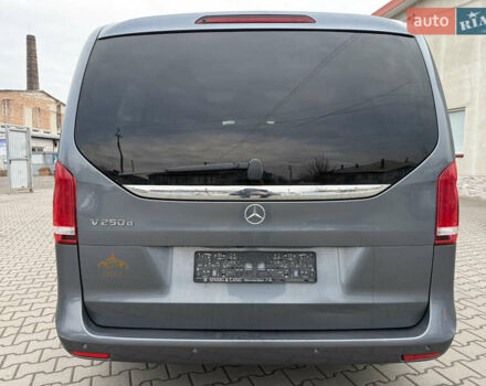 Мерседес В-Клас, об'ємом двигуна 2.14 л та пробігом 197 тис. км за 27777 $, фото 3 на Automoto.ua