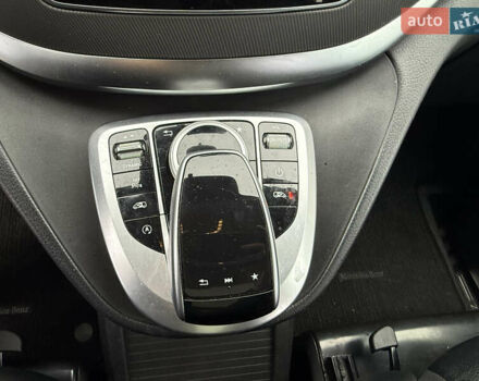 Мерседес В-Клас, об'ємом двигуна 2.14 л та пробігом 197 тис. км за 27777 $, фото 28 на Automoto.ua