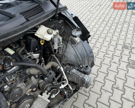 Мерседес В-Клас, об'ємом двигуна 2.14 л та пробігом 197 тис. км за 27777 $, фото 18 на Automoto.ua