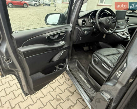 Мерседес В-Клас, об'ємом двигуна 2.14 л та пробігом 197 тис. км за 27777 $, фото 31 на Automoto.ua