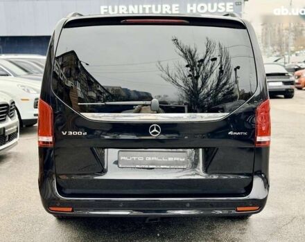 Мерседес В-Клас, об'ємом двигуна 2 л та пробігом 46 тис. км за 93999 $, фото 2 на Automoto.ua