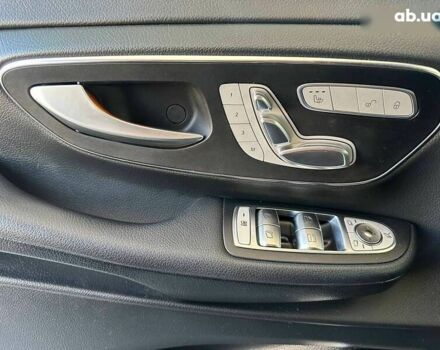 Мерседес В-Клас, об'ємом двигуна 2.1 л та пробігом 51 тис. км за 119500 $, фото 6 на Automoto.ua