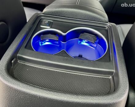 Мерседес В-Класс, объемом двигателя 2 л и пробегом 42 тыс. км за 78141 $, фото 38 на Automoto.ua