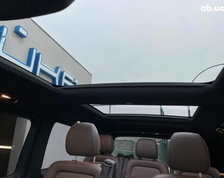 Мерседес В-Класс, объемом двигателя 2 л и пробегом 5 тыс. км за 97377 $, фото 43 на Automoto.ua