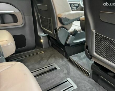 Мерседес В-Класс, объемом двигателя 2 л и пробегом 5 тыс. км за 97377 $, фото 49 на Automoto.ua