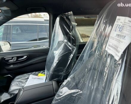Мерседес В-Клас, об'ємом двигуна 2 л та пробігом 1 тис. км за 82162 $, фото 10 на Automoto.ua
