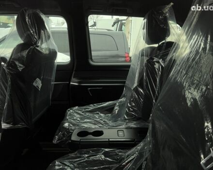 Мерседес В-Класс, объемом двигателя 2 л и пробегом 0 тыс. км за 101833 $, фото 17 на Automoto.ua