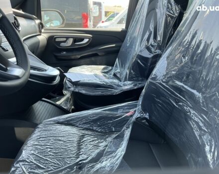 Мерседес В-Клас 2023 у Києві на Automoto.ua Мерседес В-Клас, об'ємом двигуна 2 л та пробігом 0 тис. км за 124873 $, фото 3 на Automoto.ua