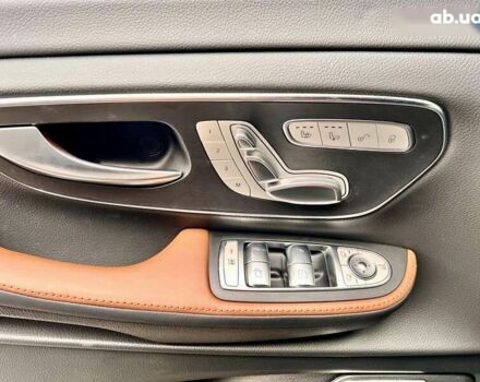Мерседес В-Класс, объемом двигателя 2.1 л и пробегом 28 тыс. км за 134999 $, фото 17 на Automoto.ua