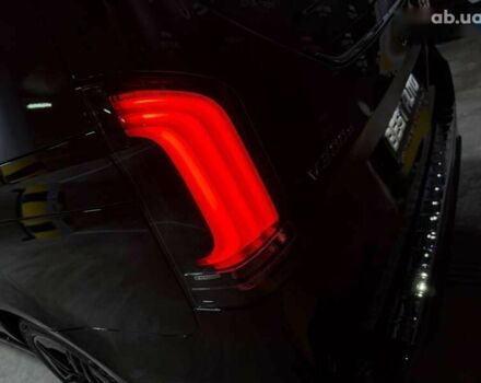 Мерседес В-Класс, объемом двигателя 1.9 л и пробегом 8 тыс. км за 119500 $, фото 25 на Automoto.ua