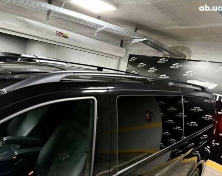 Мерседес В-Класс, объемом двигателя 1.9 л и пробегом 8 тыс. км за 119500 $, фото 27 на Automoto.ua