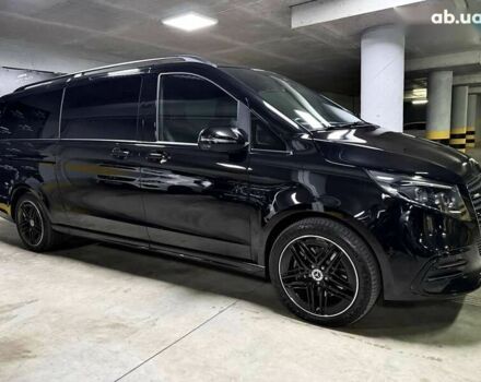 Мерседес В-Класс, объемом двигателя 1.9 л и пробегом 8 тыс. км за 119500 $, фото 5 на Automoto.ua