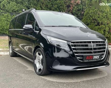 Мерседес В-Класс, объемом двигателя 2.1 л и пробегом 13 тыс. км за 135500 $, фото 8 на Automoto.ua