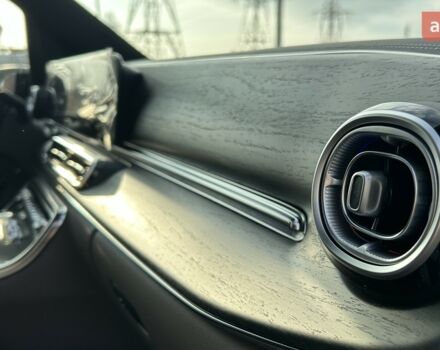 Мерседес В-Класс 2025 года купить новое авто Мерседес В-Класс 2025 года от официального дилера Полтава-Авто Мерседес фото