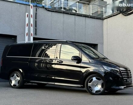 Мерседес В-Клас, об'ємом двигуна 2 л та пробігом 1 тис. км за 159000 $, фото 4 на Automoto.ua