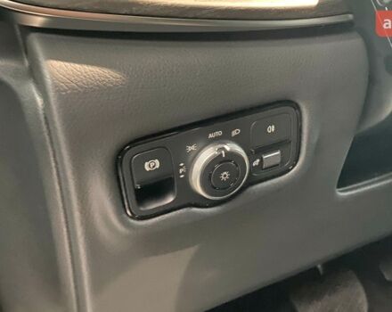 Мерседес В-Клас, об'ємом двигуна 2.14 л та пробігом 0 тис. км за 101093 $, фото 26 на Automoto.ua