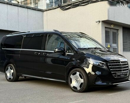 Мерседес В-Класс, объемом двигателя 2.1 л и пробегом 1 тыс. км за 165000 $, фото 13 на Automoto.ua