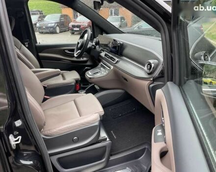 Мерседес В-Класс, объемом двигателя 2.1 л и пробегом 13 тыс. км за 135500 $, фото 29 на Automoto.ua