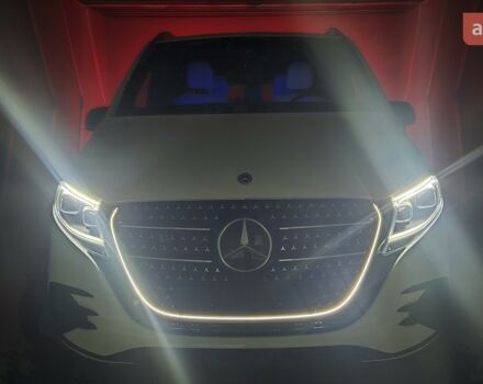 Мерседес В-Класс, объемом двигателя 2.14 л и пробегом 0 тыс. км за 124574 $, фото 47 на Automoto.ua