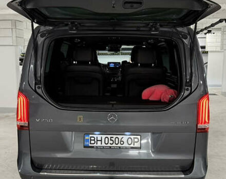 Серый Мерседес В-Класс, объемом двигателя 2.14 л и пробегом 344 тыс. км за 29990 $, фото 6 на Automoto.ua