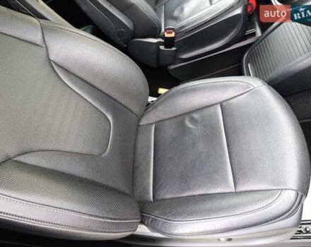 Серый Мерседес В-Класс, объемом двигателя 2.14 л и пробегом 158 тыс. км за 49053 $, фото 42 на Automoto.ua