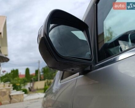 Серый Мерседес В-Класс, объемом двигателя 2.14 л и пробегом 158 тыс. км за 49053 $, фото 4 на Automoto.ua