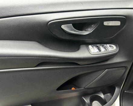 Сірий Мерседес В-Клас, об'ємом двигуна 2.2 л та пробігом 315 тис. км за 46800 $, фото 10 на Automoto.ua