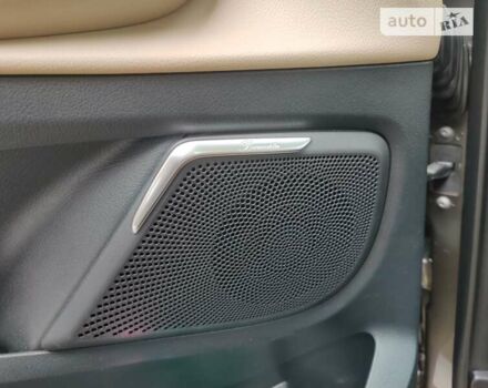 Серый Мерседес В-Класс, объемом двигателя 2.14 л и пробегом 230 тыс. км за 45000 $, фото 19 на Automoto.ua