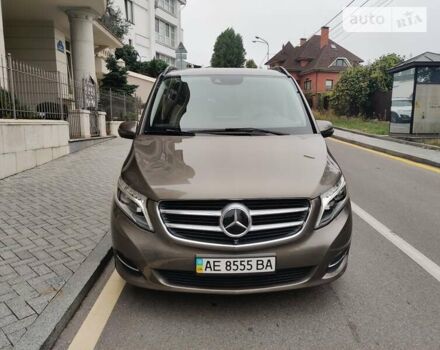 Серый Мерседес В-Класс, объемом двигателя 2.14 л и пробегом 230 тыс. км за 45000 $, фото 4 на Automoto.ua