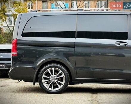 Сірий Мерседес В-Клас, об'ємом двигуна 2.14 л та пробігом 69 тис. км за 79500 $, фото 9 на Automoto.ua