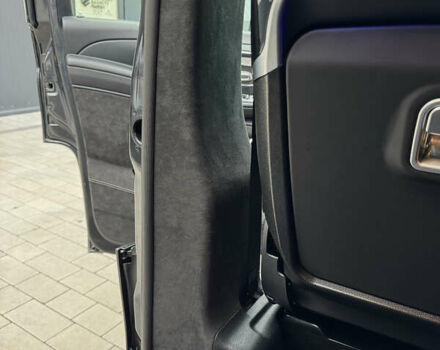 Серый Мерседес В-Класс, объемом двигателя 2.14 л и пробегом 101 тыс. км за 71000 $, фото 31 на Automoto.ua