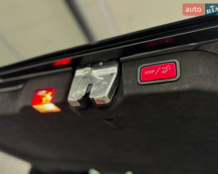 Серый Мерседес В-Класс, объемом двигателя 2.14 л и пробегом 101 тыс. км за 71000 $, фото 13 на Automoto.ua