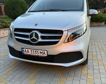 Сірий Мерседес В-Клас, об'ємом двигуна 2 л та пробігом 86 тис. км за 64500 $, фото 4 на Automoto.ua