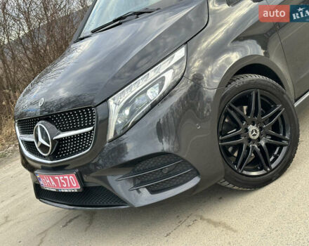 Сірий Мерседес В-Клас, об'ємом двигуна 2.14 л та пробігом 95 тис. км за 64500 $, фото 3 на Automoto.ua