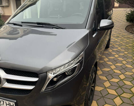 Сірий Мерседес В-Клас, об'ємом двигуна 2.14 л та пробігом 76 тис. км за 78000 $, фото 1 на Automoto.ua