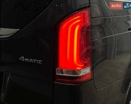 Серый Мерседес В-Класс, объемом двигателя 2.14 л и пробегом 26 тыс. км за 96000 $, фото 7 на Automoto.ua