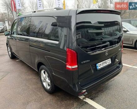 Серый Мерседес В-Класс, объемом двигателя 2.14 л и пробегом 26 тыс. км за 96000 $, фото 3 на Automoto.ua